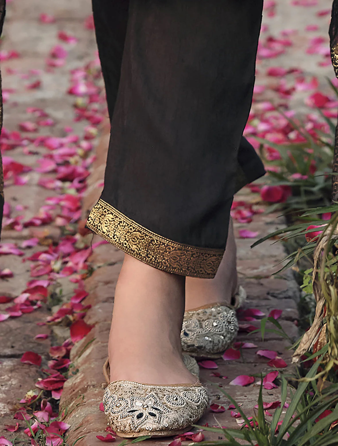 Burgundy Embroidered Straight Kurta Trousers With Dupatta Set Silae: Shop Ethnic & Western Wear for Women