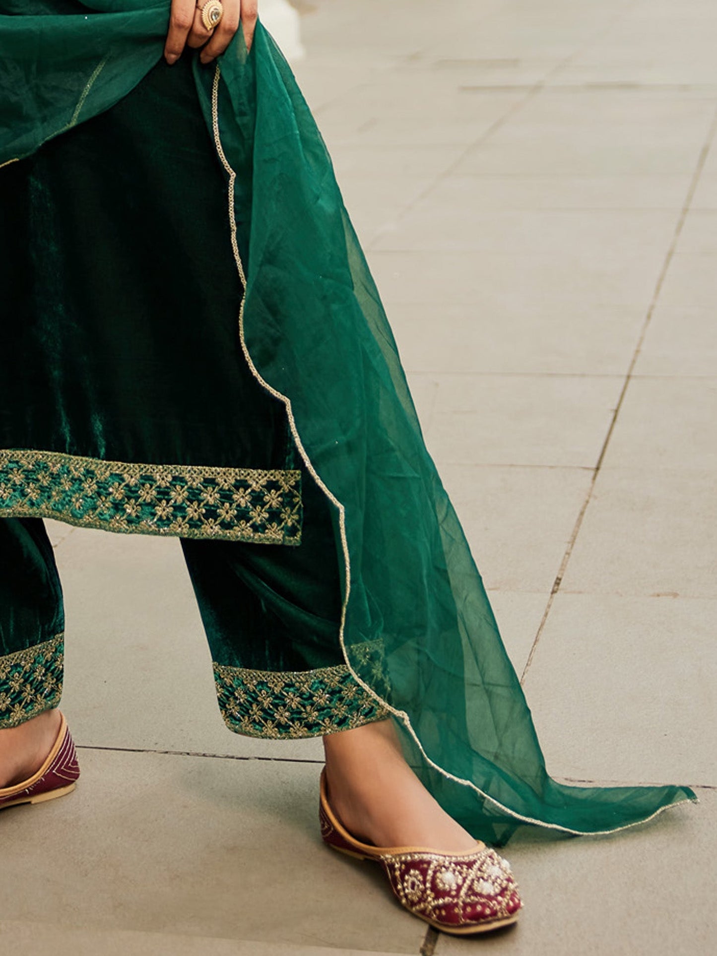 Indo Era Green Embroidered Straight Kurta Trousers With Dupatta set
