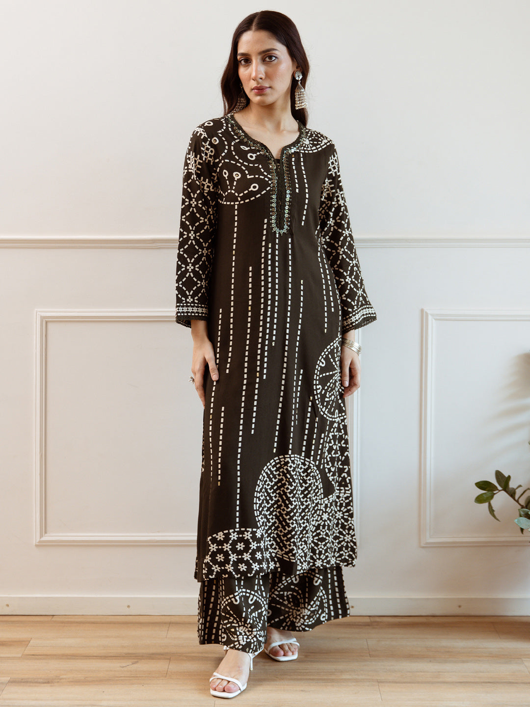 Indo Era Green Printed Straight Kurta Trousers Set