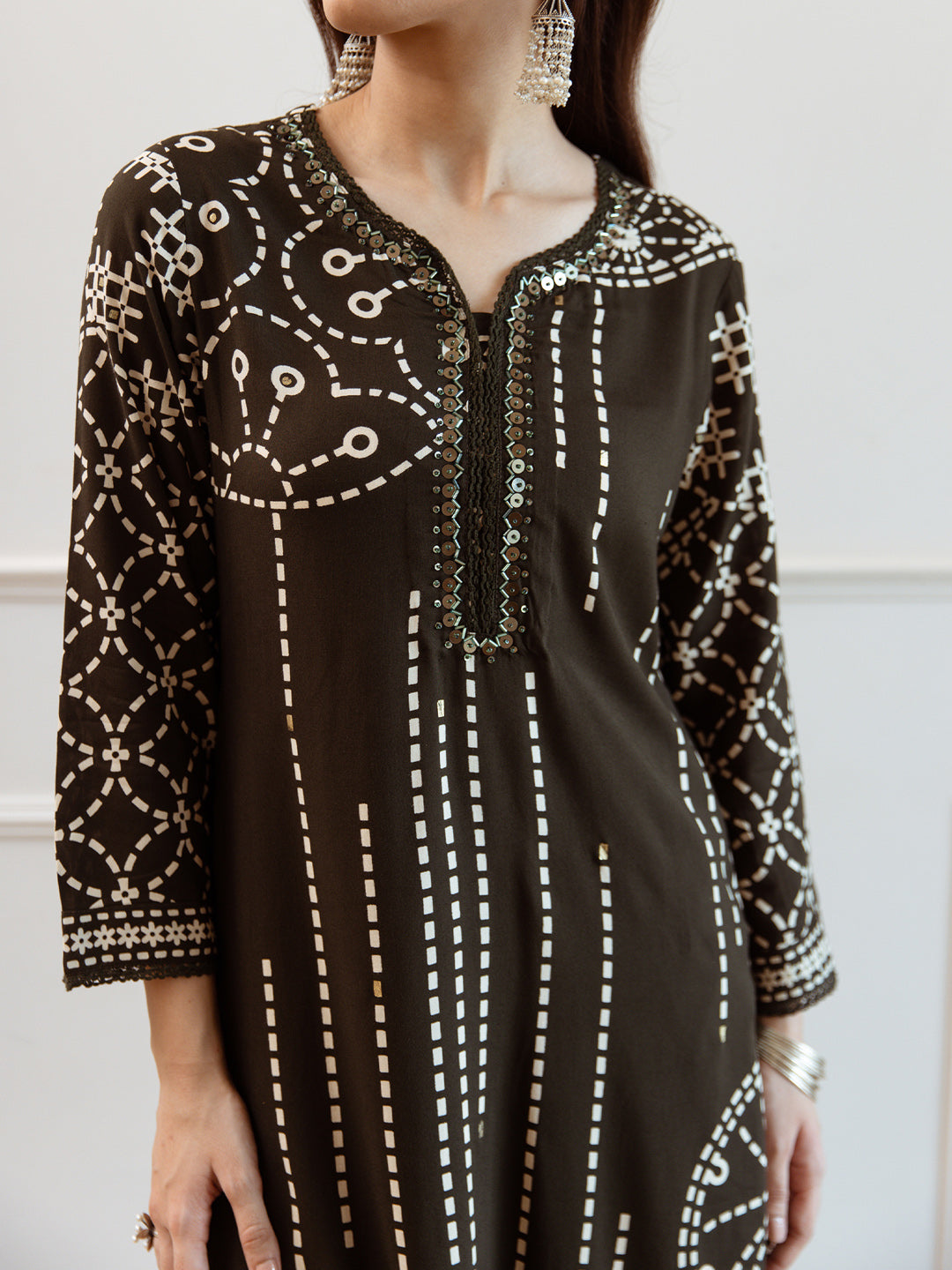 Indo Era Green Printed Straight Kurta Trousers Set