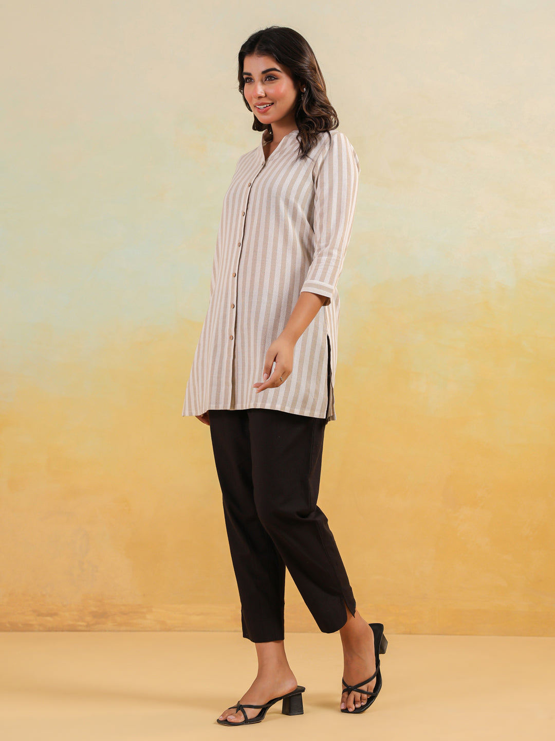 Women's Beige Cotton Striped Straight Short Kurti