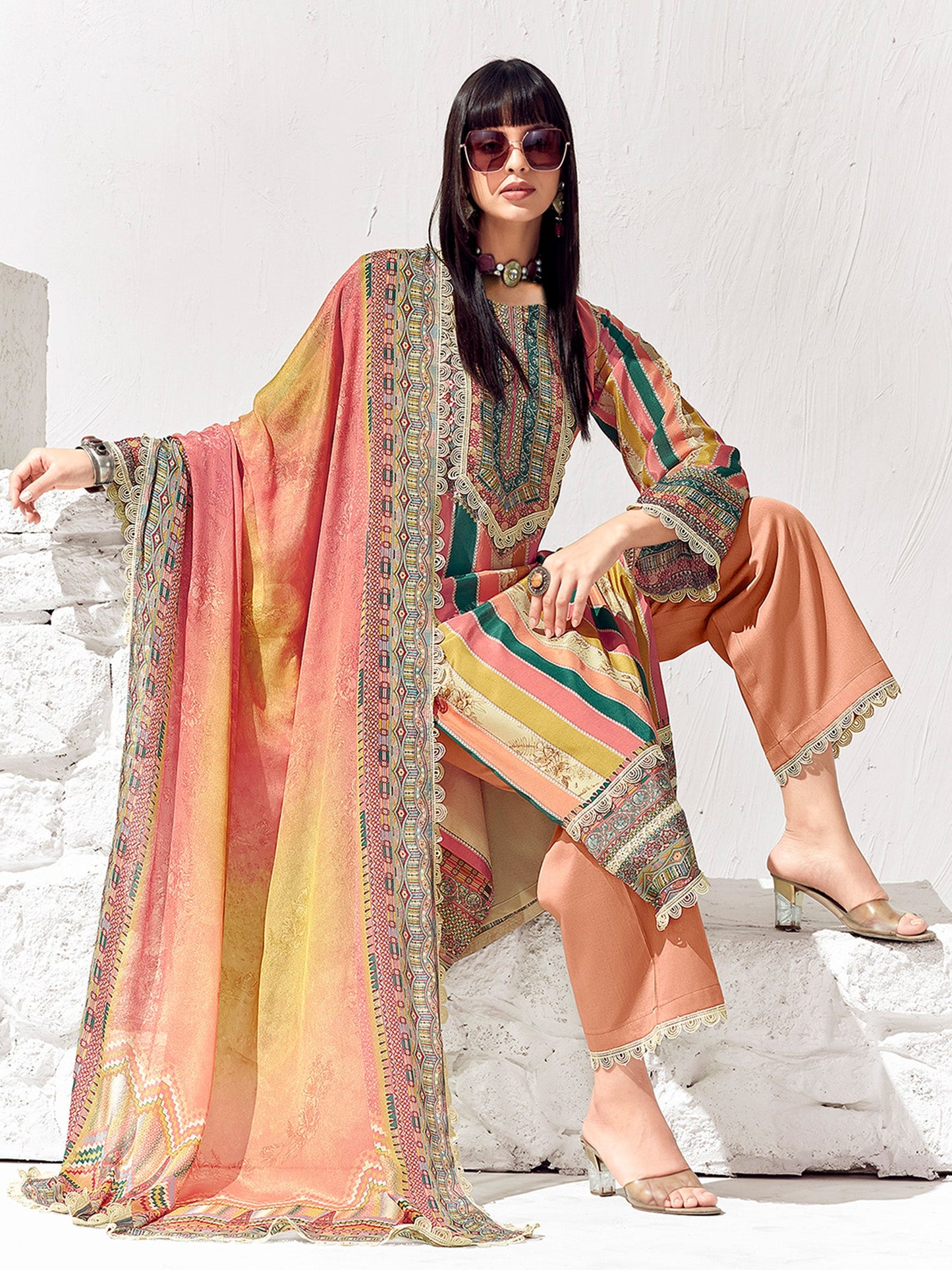 Multi Printed Straight Kurta Trousers set