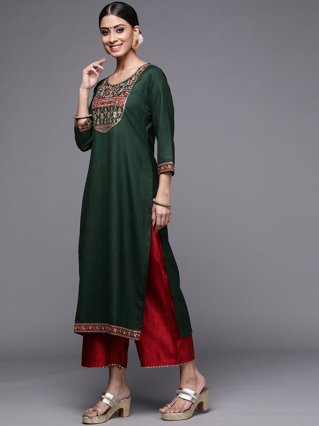 Indo Era Green Solid Straight Kurtas
