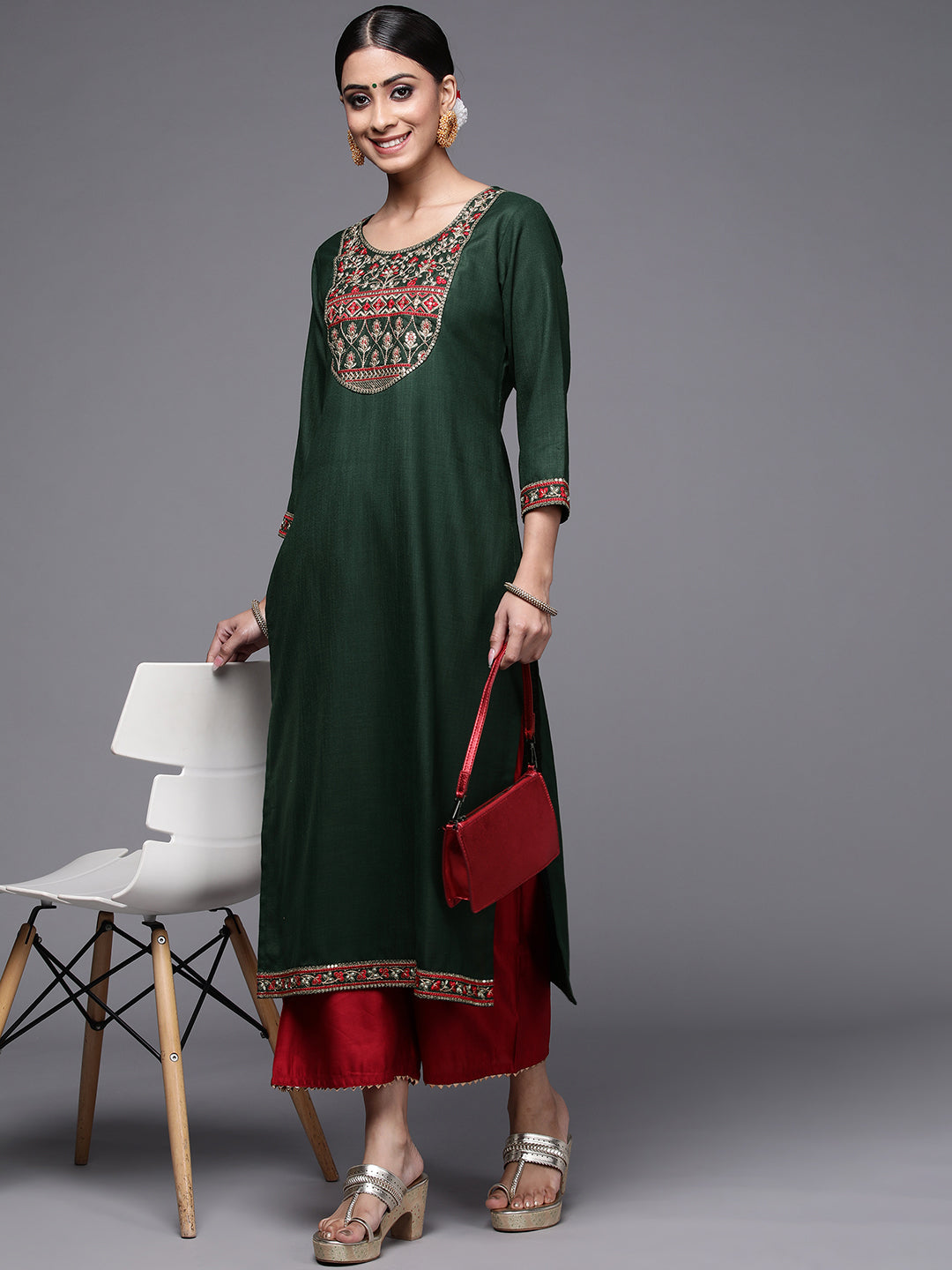 Indo Era Green Solid Straight Kurtas