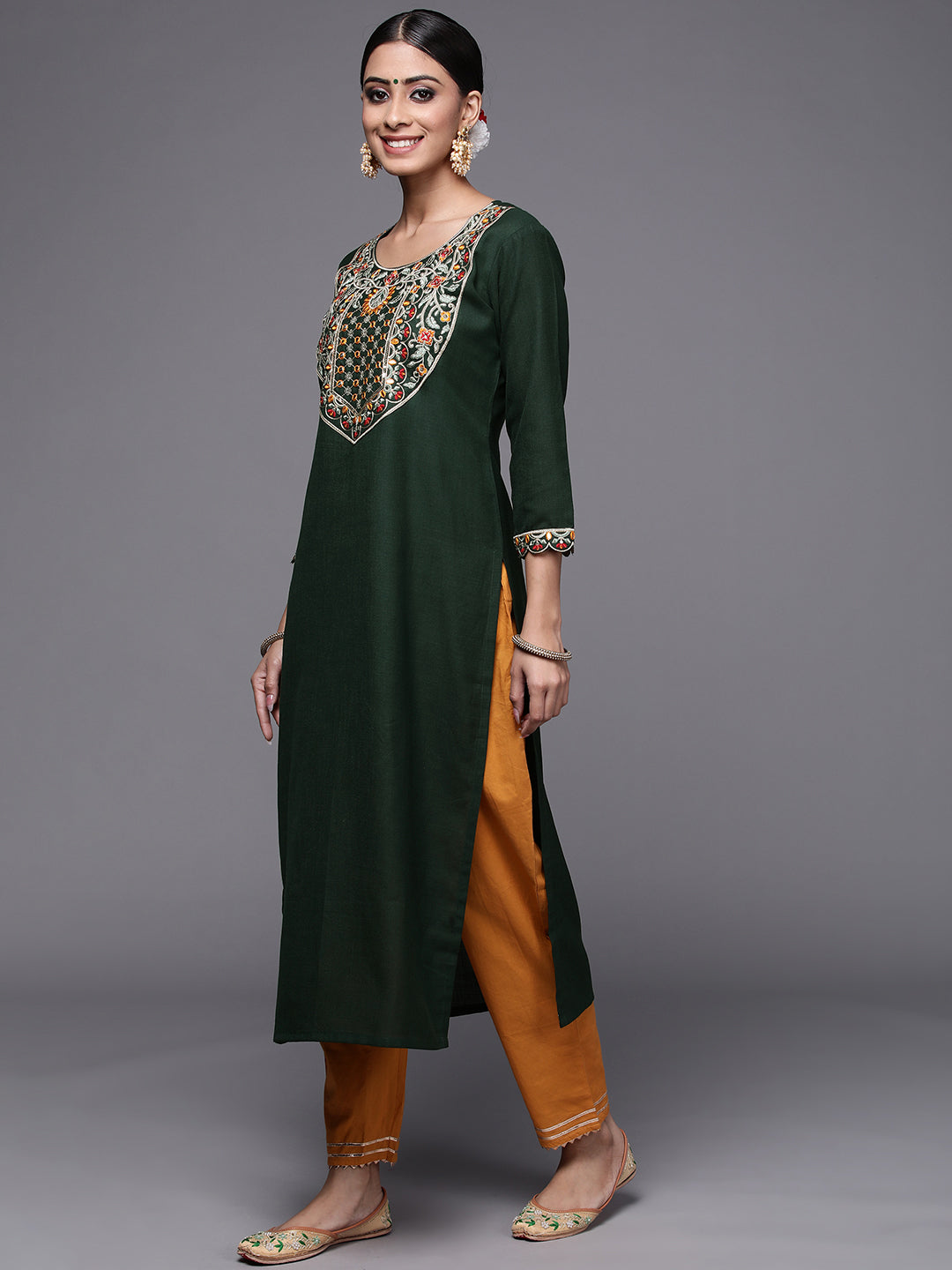 Indo Era Green Solid Straight Kurtas