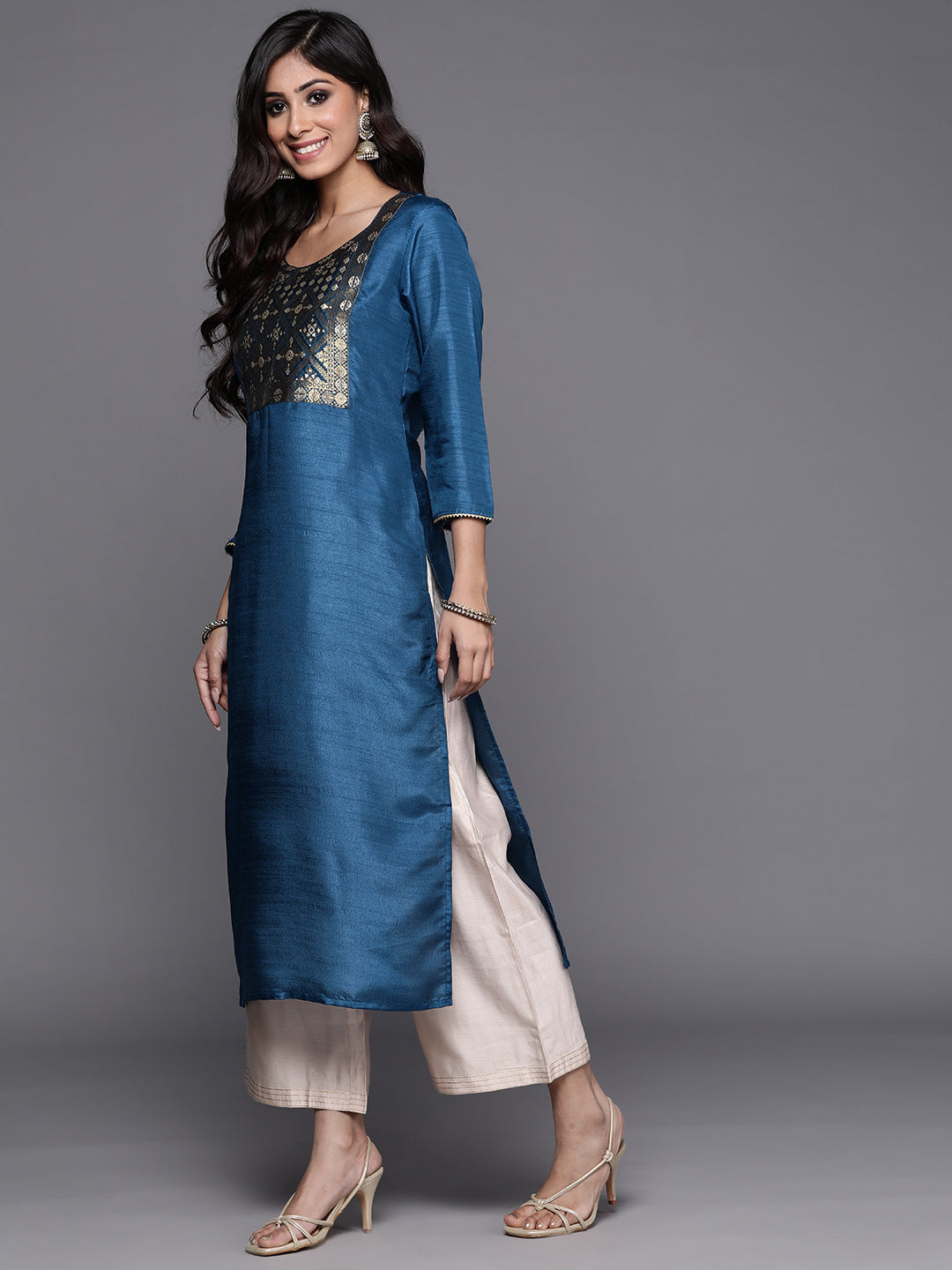 Indo Era Blue Solid Straight Kurta
