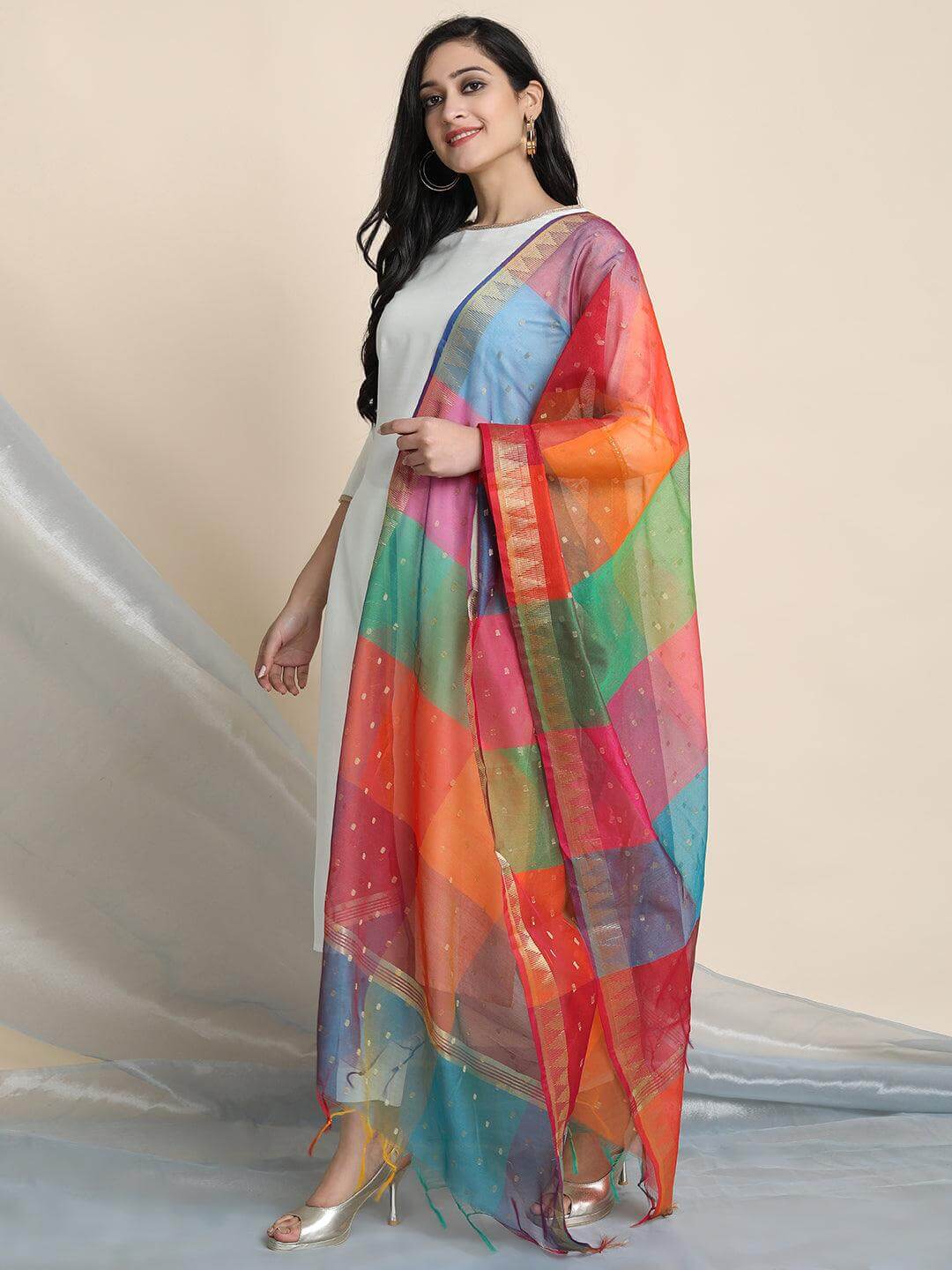 Off-White Poly Silk Solid Kurta With Pant And Dupatta Silae