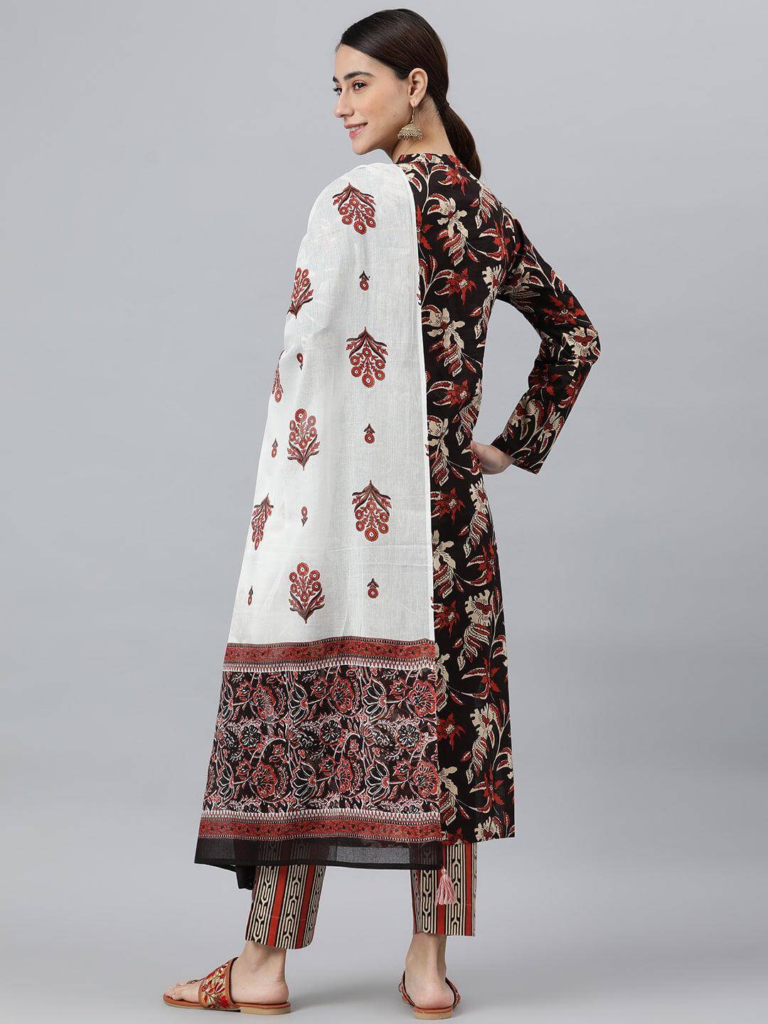 Black Cotton Botanical Print Kurta With Pant And Dupatta Silae