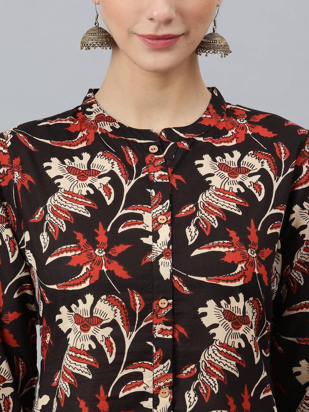Black Cotton Botanical Print Kurta With Pant And Dupatta Silae