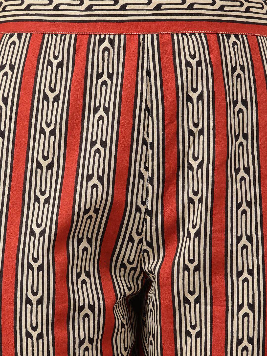 Black Cotton Botanical Print Kurta With Pant And Dupatta Silae