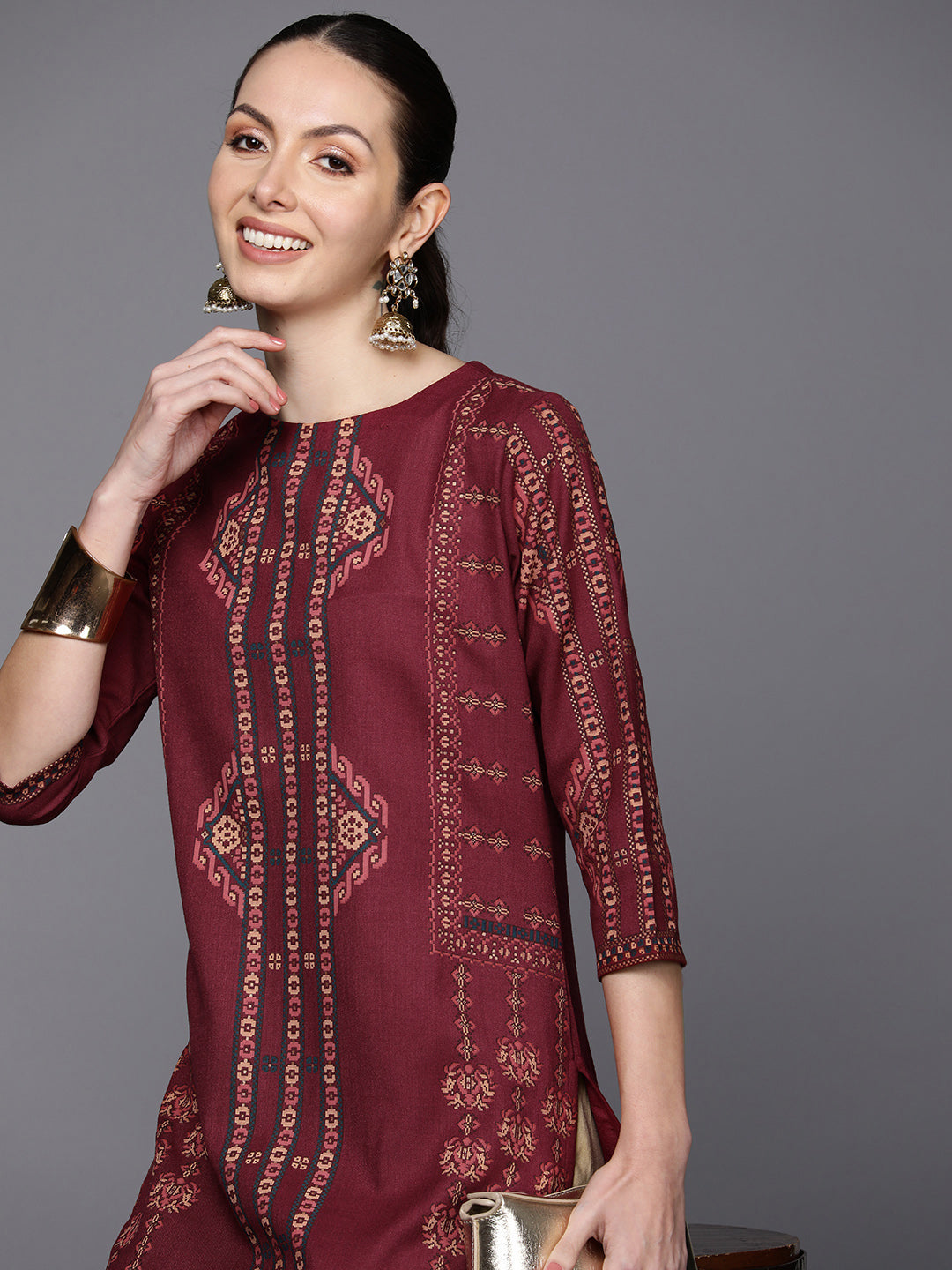Maroon Ethnic Motifs Foil Printed Straight Kurta
