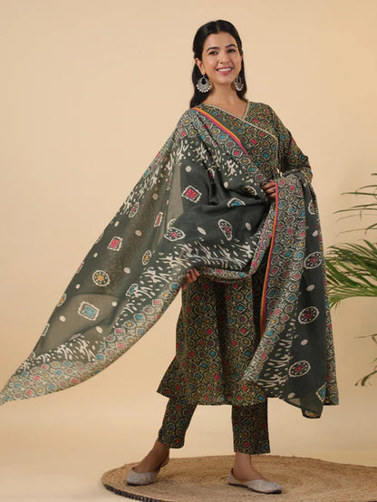 Green Cotton Blend Ethnic Motifs Angrakha Kurta Set