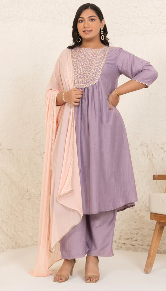 Lavender Chinnon Yoke Embroidery Panelled Kurta Set