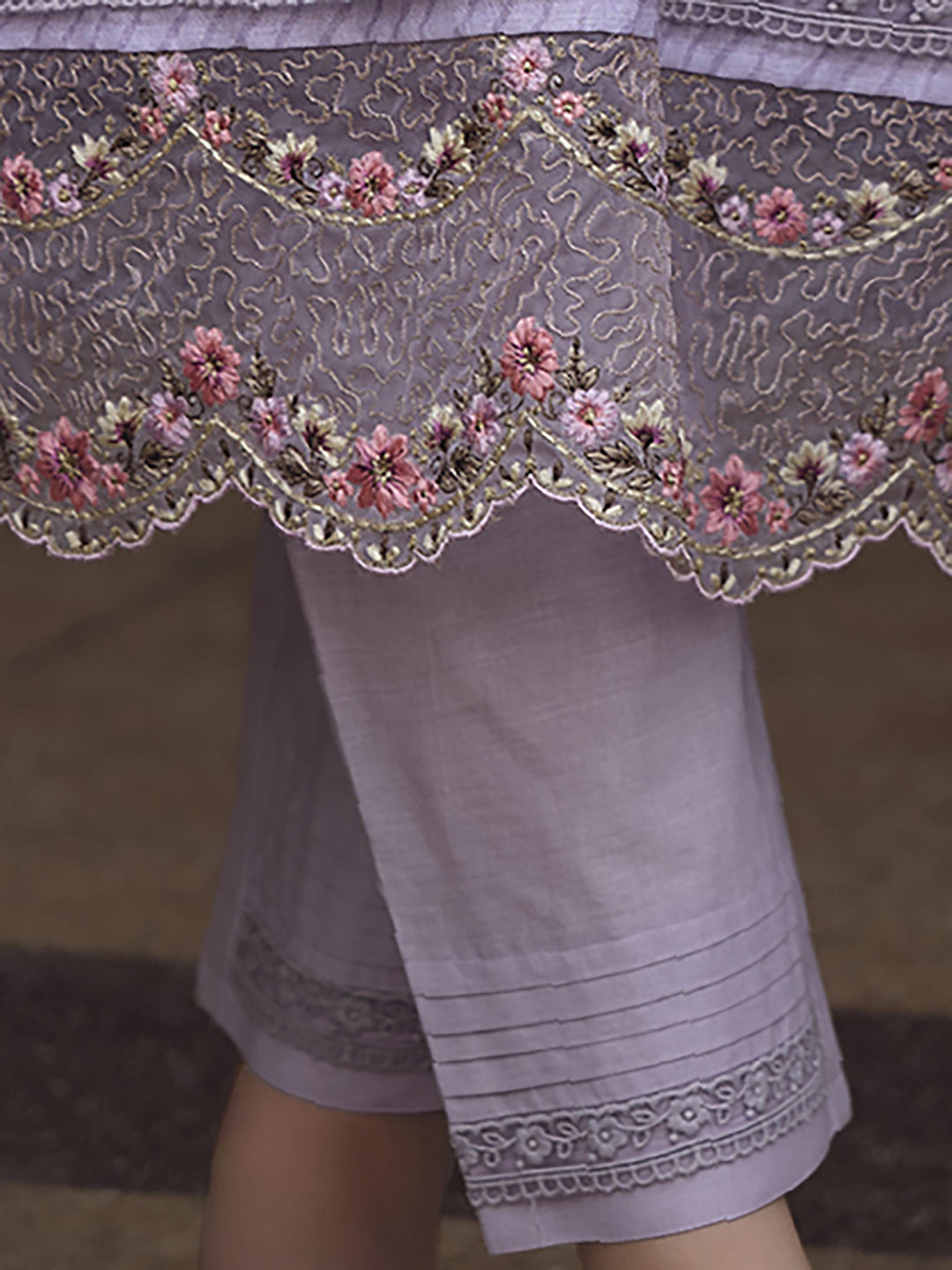 Indo Era Lavender Floral Embroidered Regular Thread Work Linen Kurta with Trousers & Dupatta
