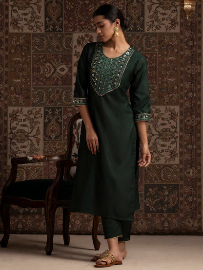Indo Era Green Solid Straight Kurtas