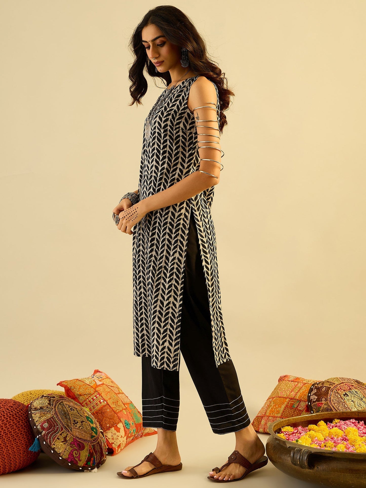 Indo era Black Printed Straight Kurtas