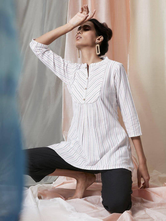 Silae White Cotton Woven Design A-Line Top