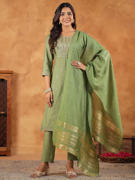 Green Silk Blend Embroidered Straight Kurta Set