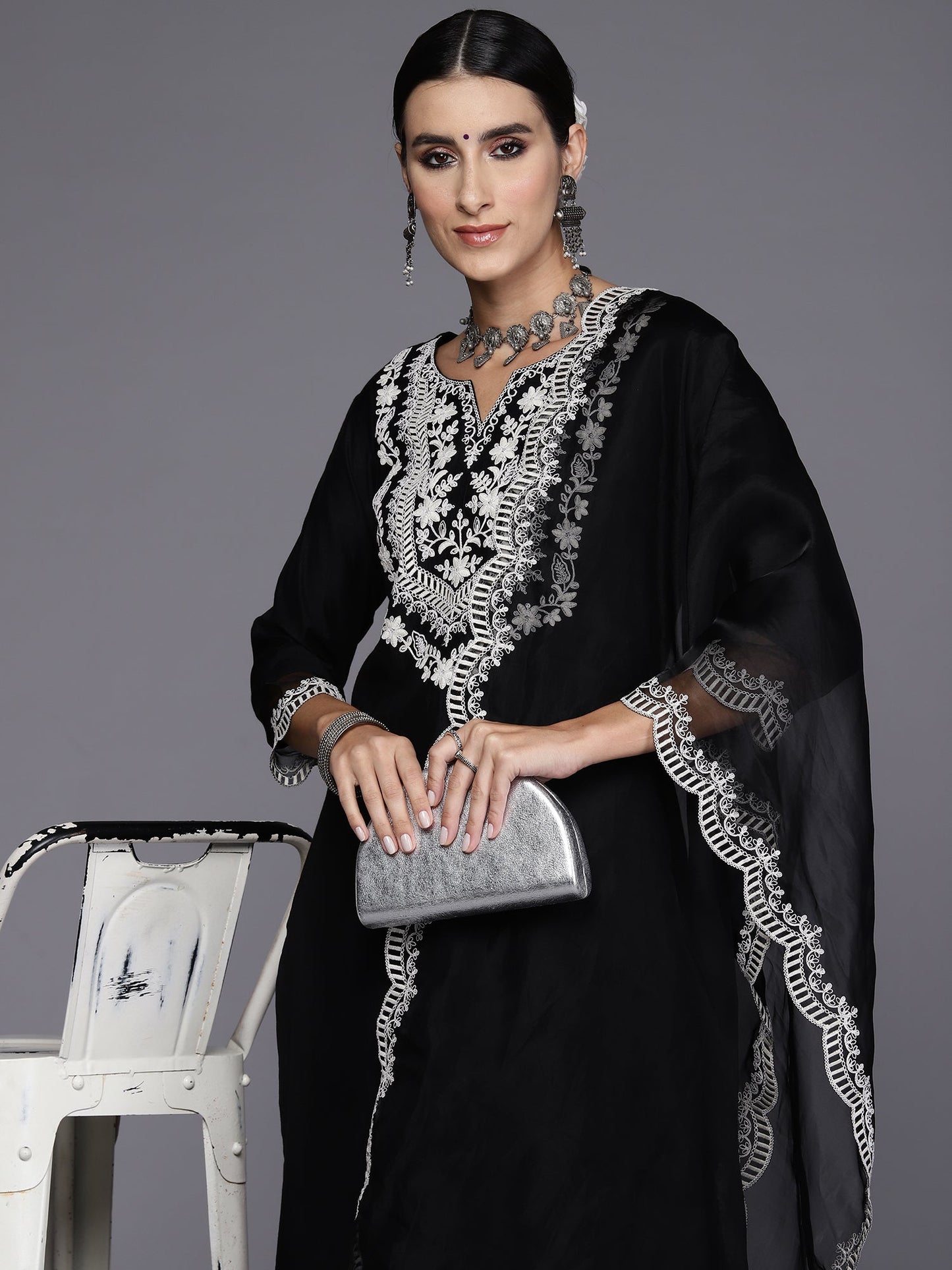 Indo Era Floral Yoke Design Regular Thread Work Liva Kurta with Trousers & Dupatta