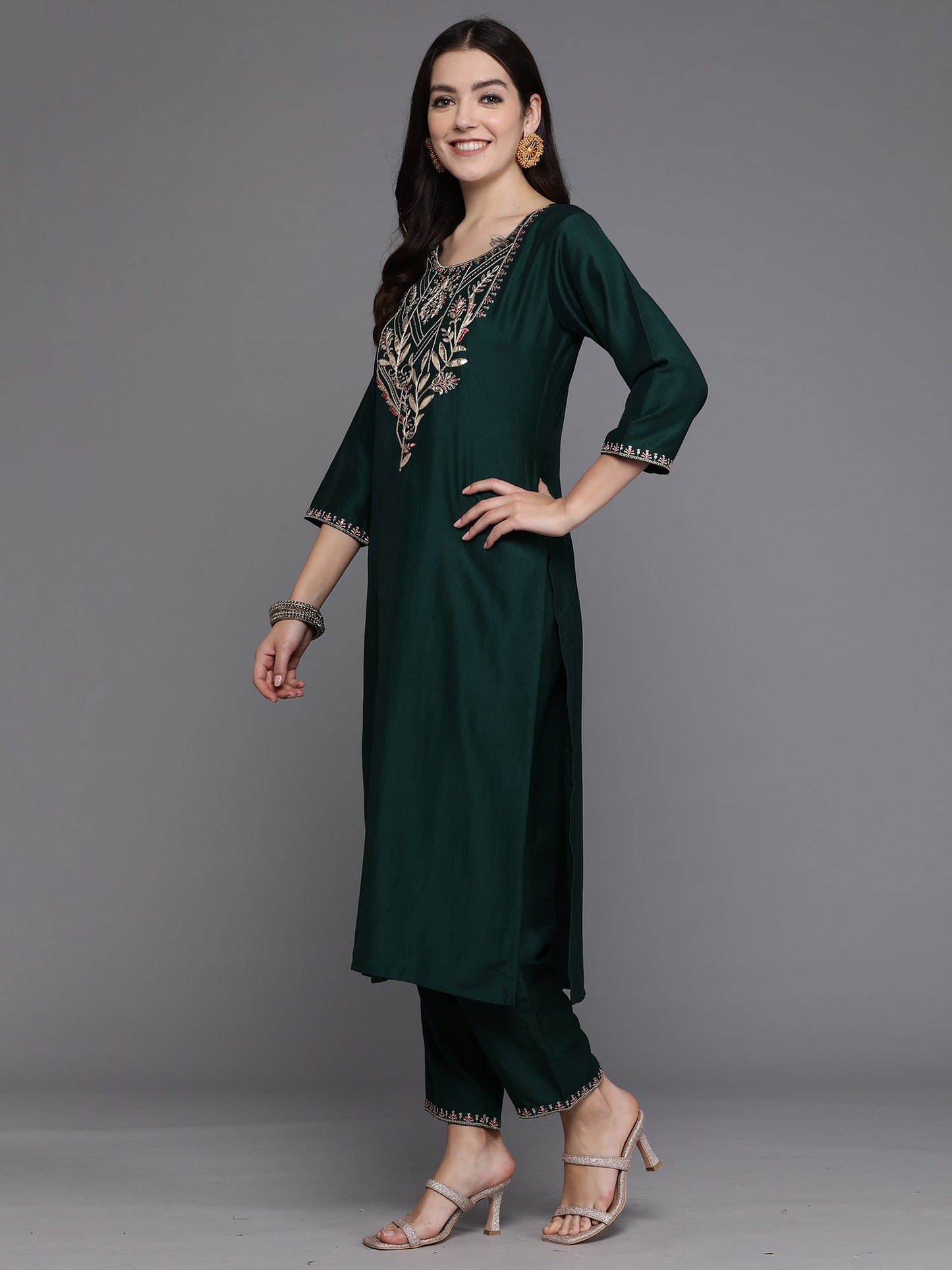 Indo Era Green Embroidered Straight Kurta Trousers With Dupatta set