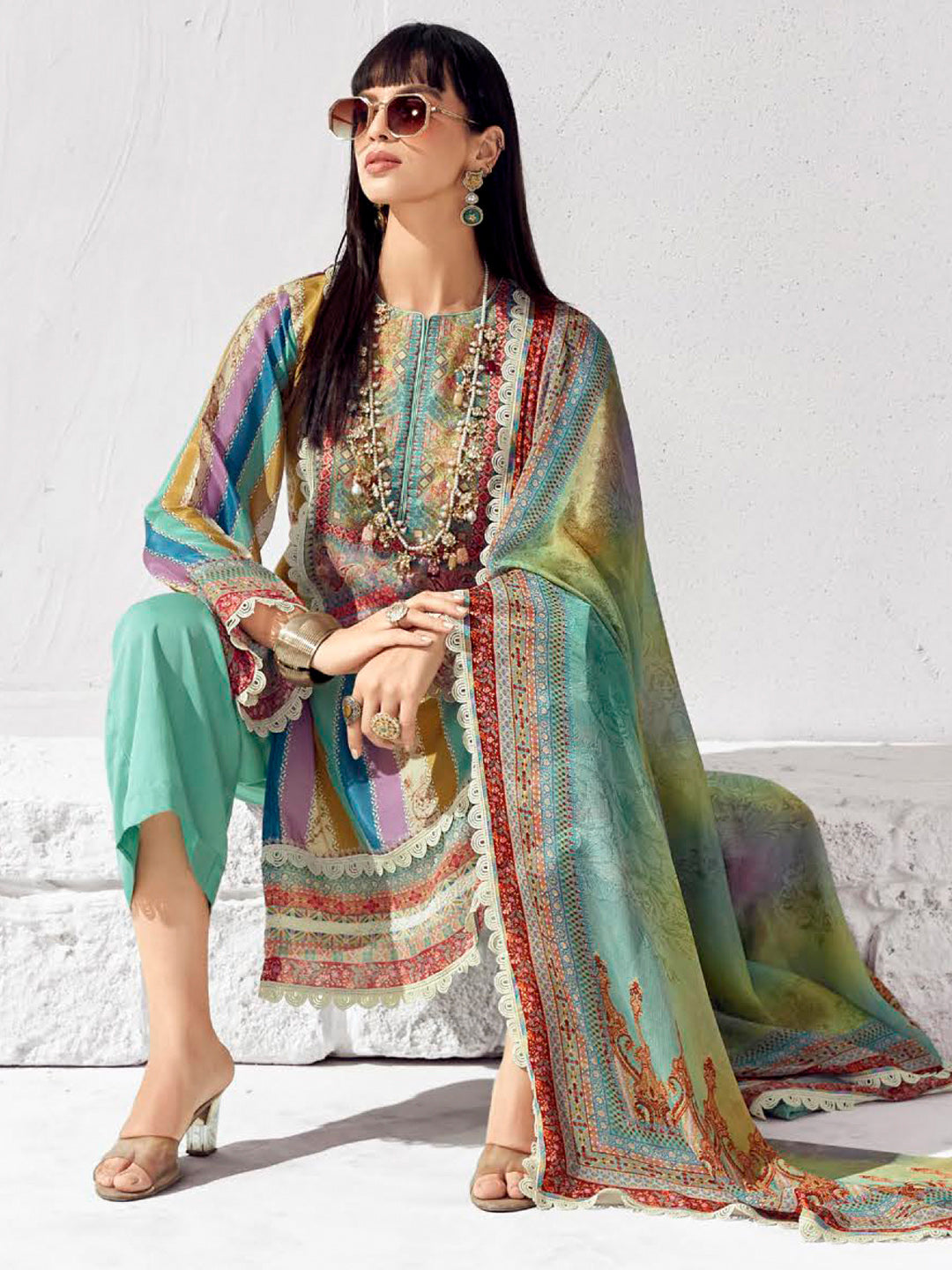 Multi Printed Straight Kurta Trousers set
