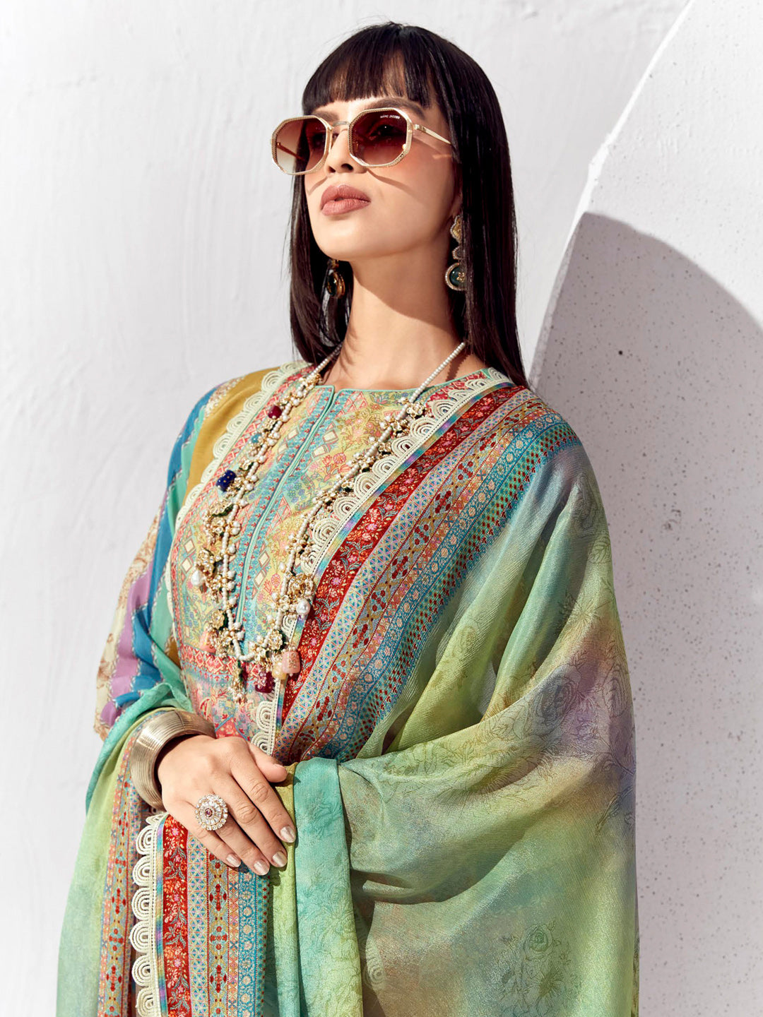 Multi Printed Straight Kurta Trousers set