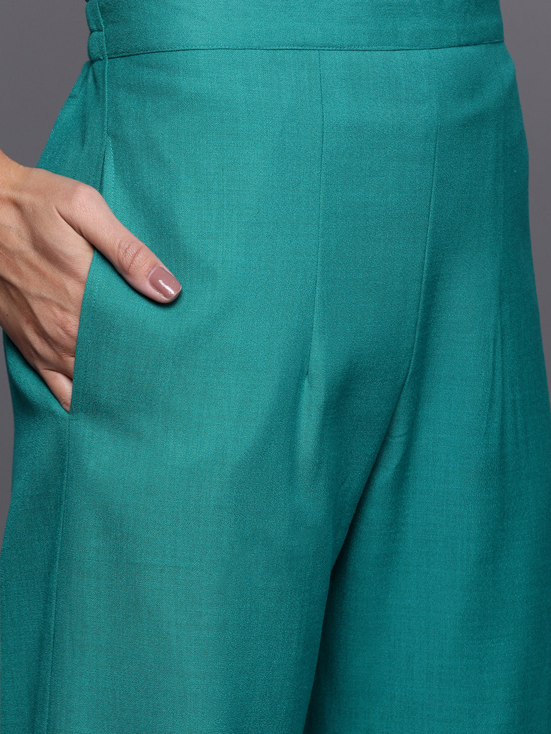 Indo Era Green Foil Printed Straight Kurta With Palazzo Set