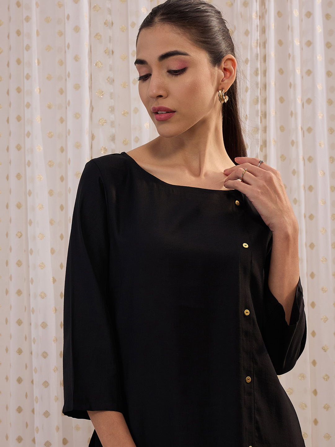 Indo Era Black Solid Straight Kurtas