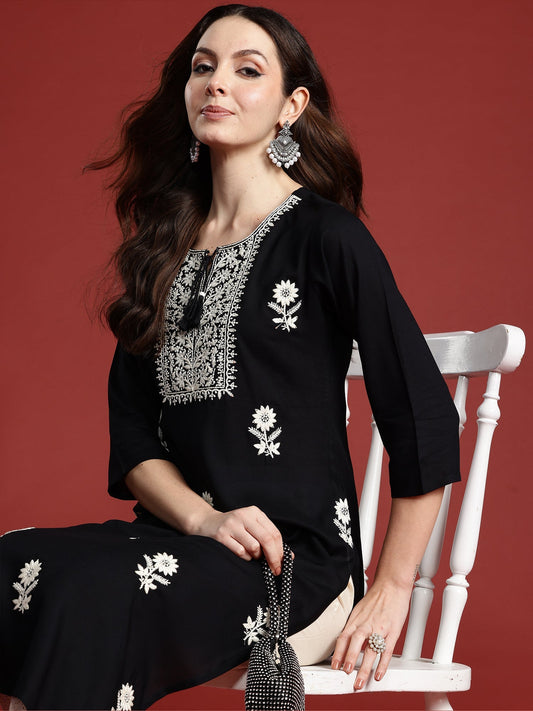 Black Embroidered Straight Kurtas