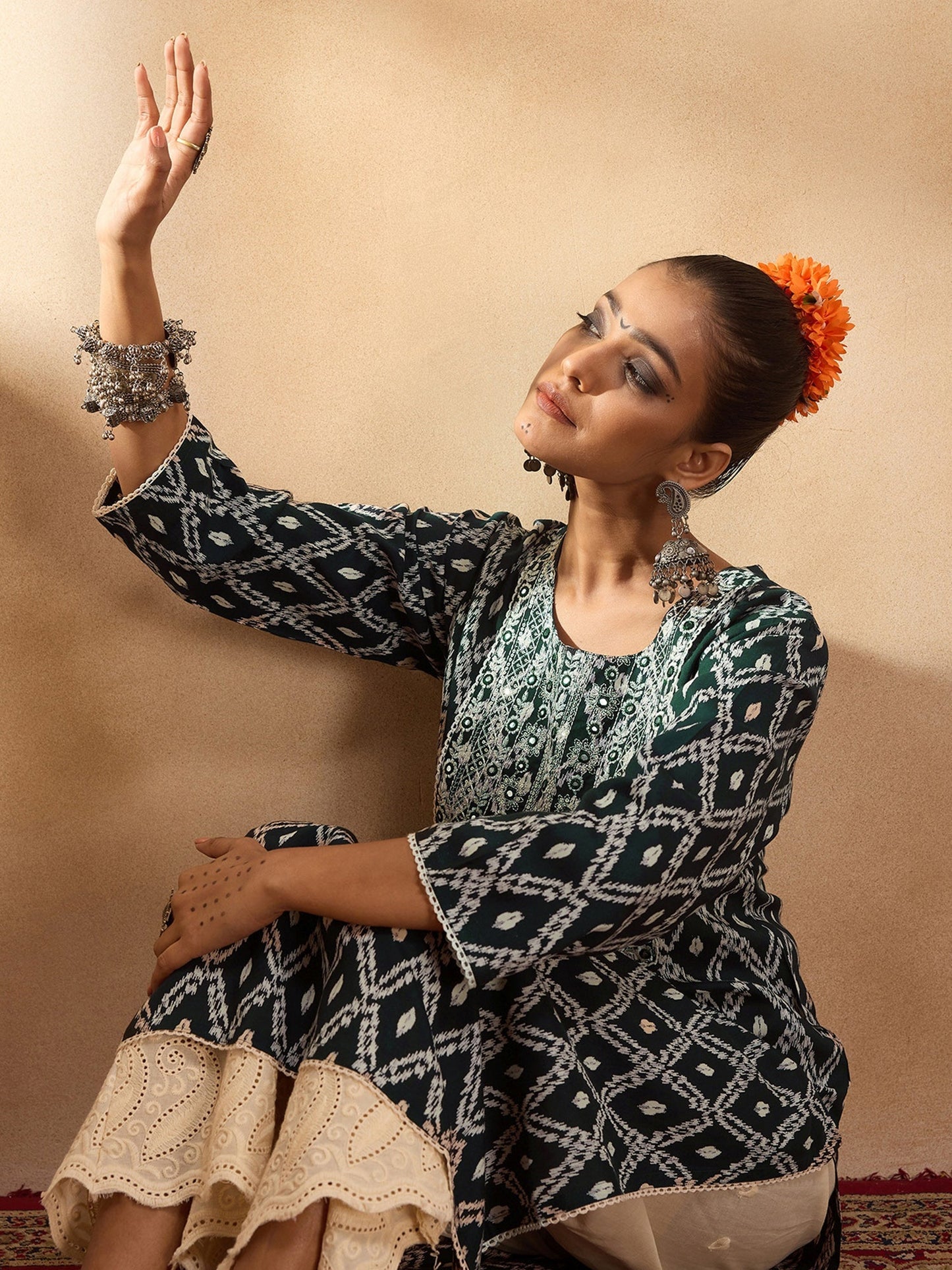 Indo Era Green Printed Straight Kurtas