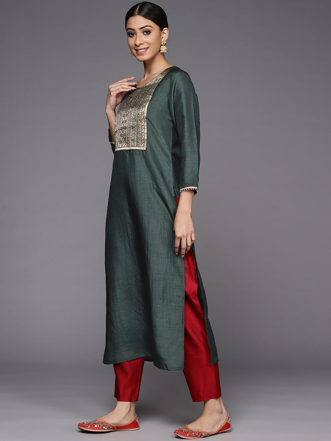 Indo Era Green Solid Straight Kurta