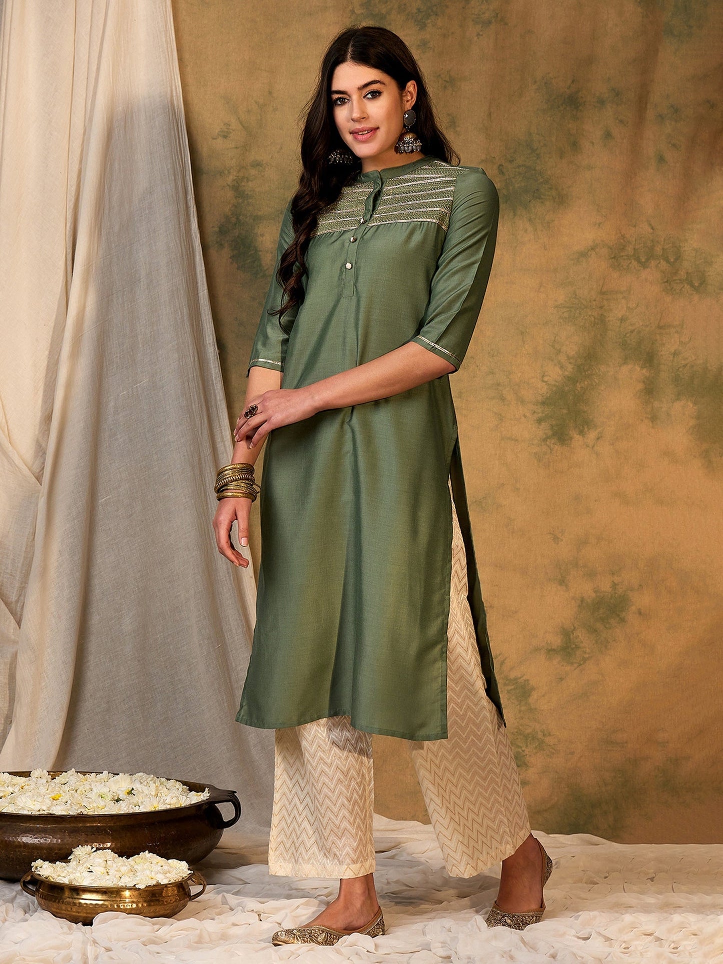 Indo Era Green Embroidered Straight Kurtas