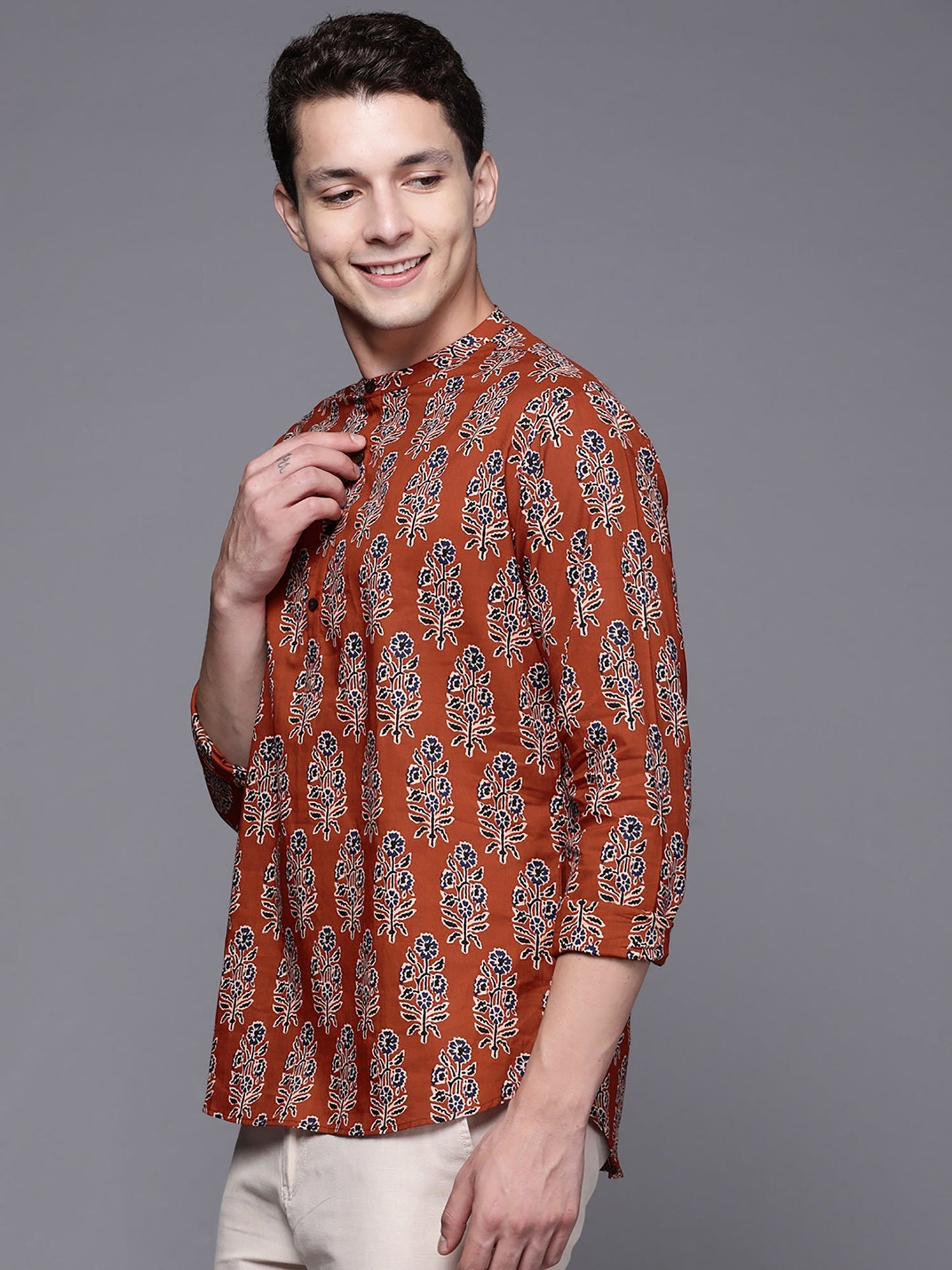 Maroon Ethnic Motifs Cotton Straight Kurtas