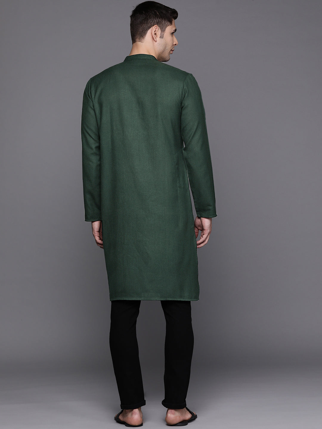Indo Era Green Solid Cotton Blend Straight Kurtas