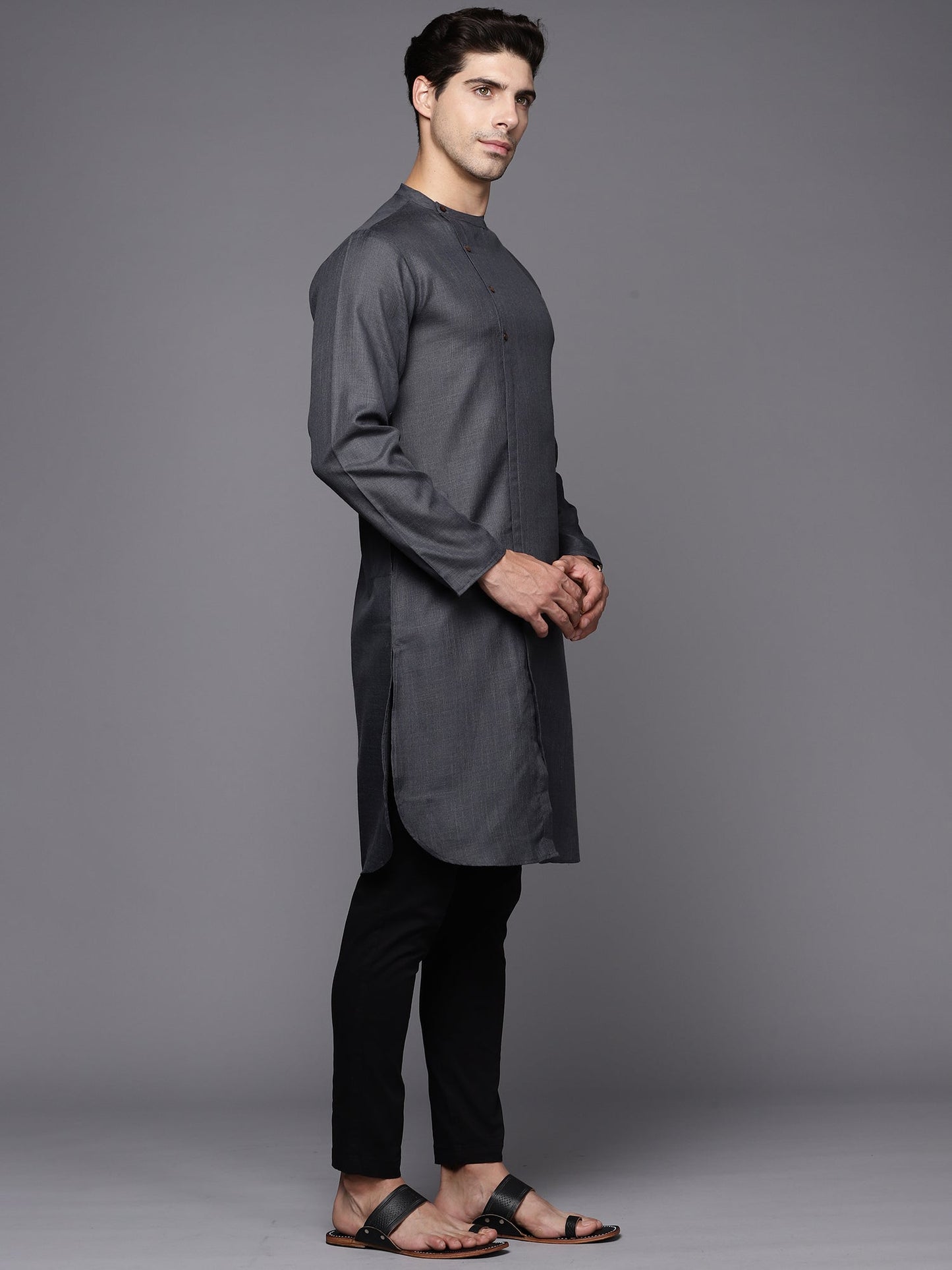Indo Era Grey Solid Cotton Straight Kurtas