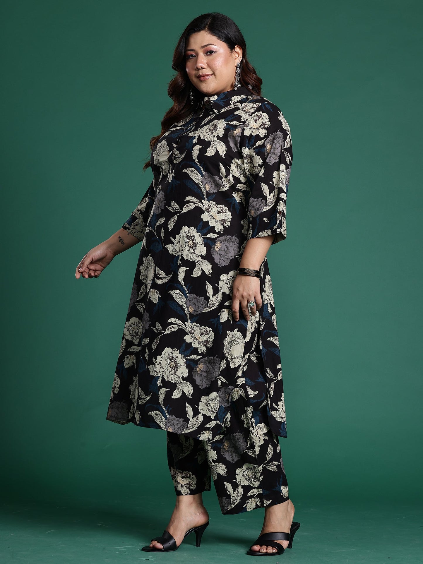 Black Printed Straight Kurta Trousers Set