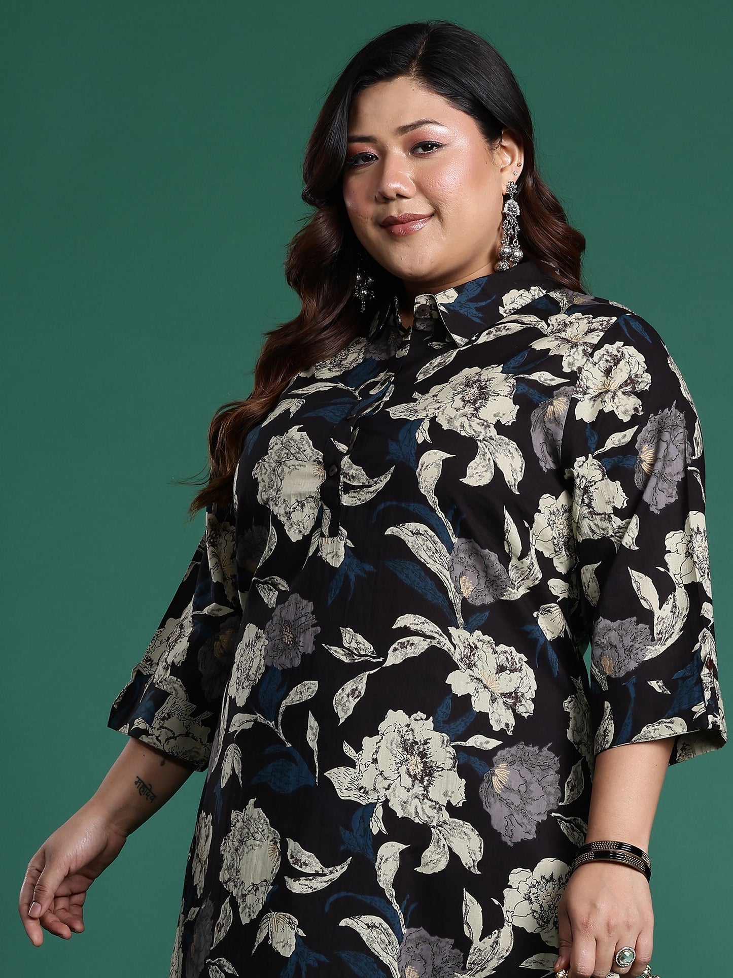 Black Printed Straight Kurta Trousers Set