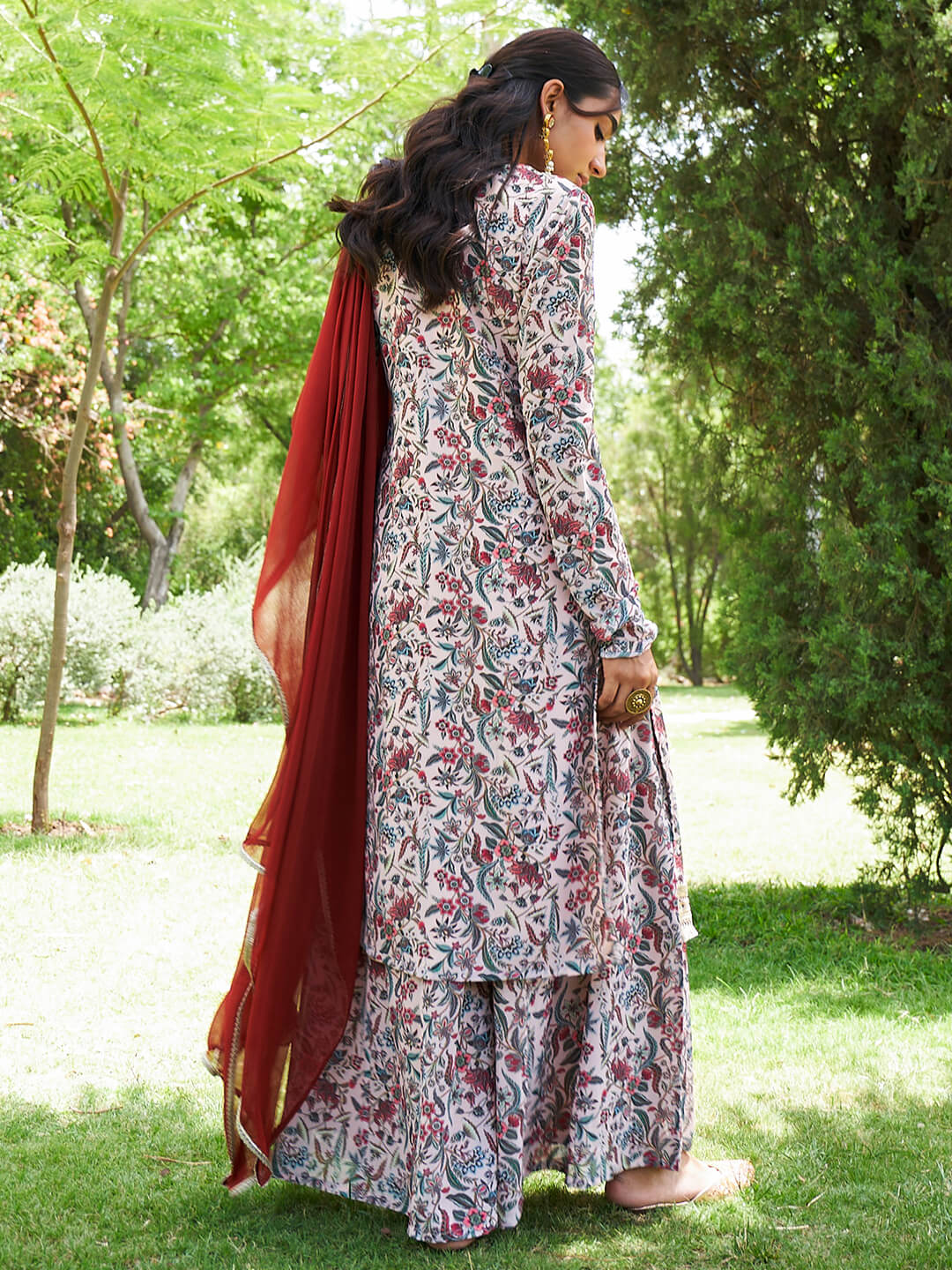 Women's Beige Georgette Digital Floral Printed Kurta With Palazzo And Dupatta