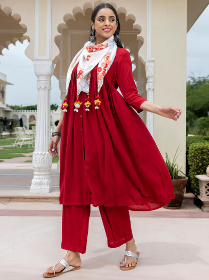 Maroon Rayon Solid Kurta With Palazzo And Scarf
