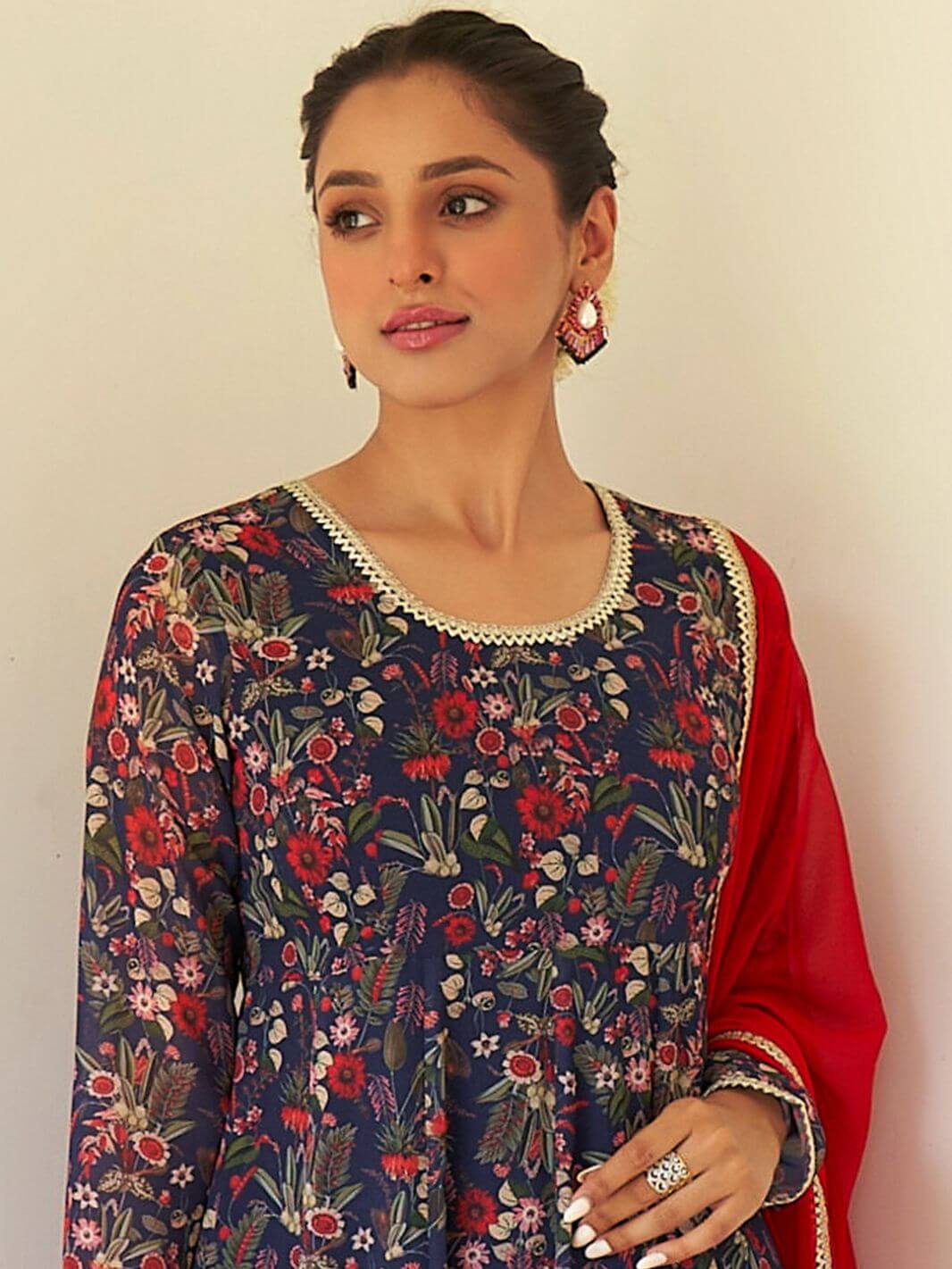 Women's Dark Blue Georgette Digital Floral Printed Kurta With Palazzo And Dupatta